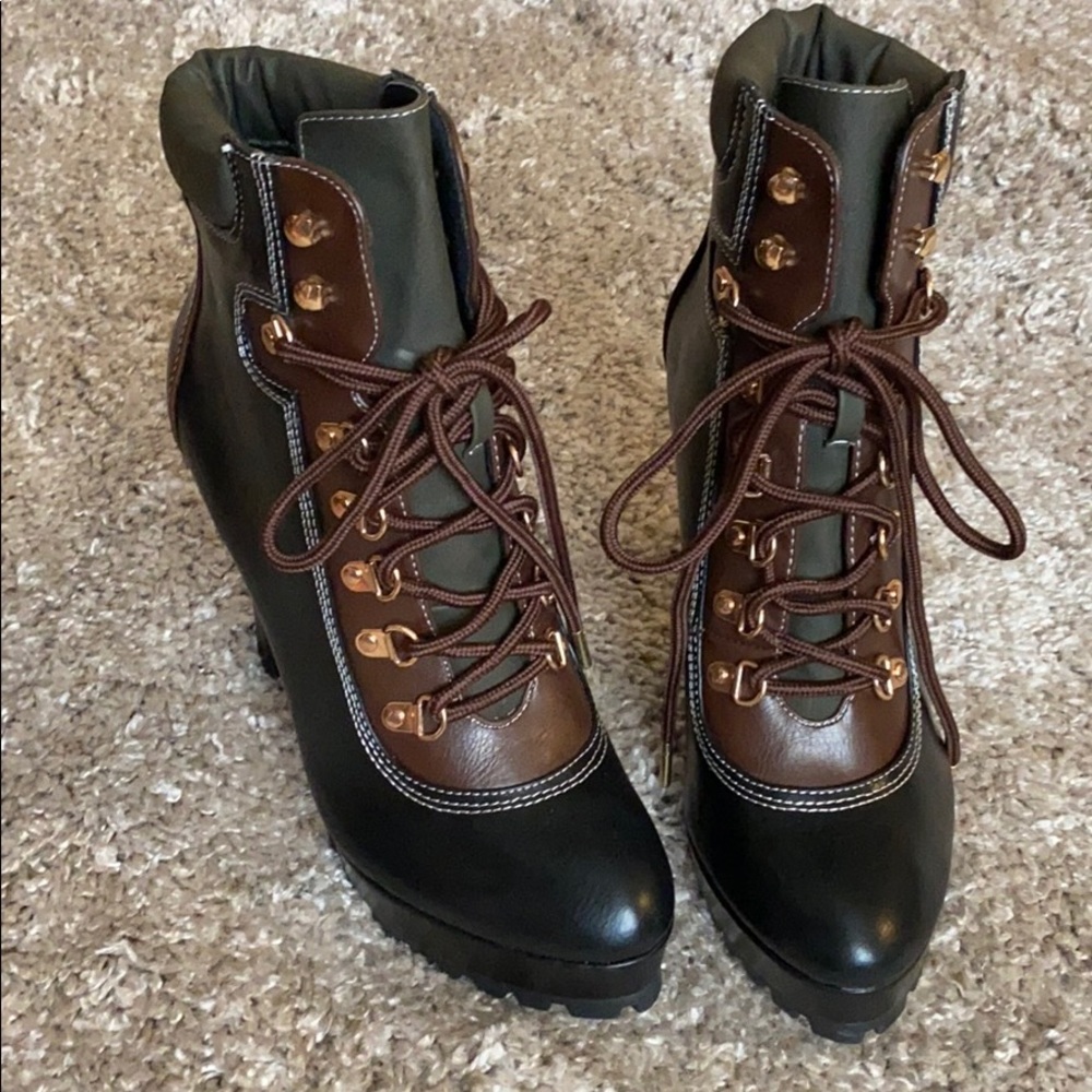 Super cute NEW NEVER WORN